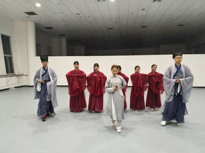 溫州青年學(xué)子赴泰藝術(shù)交流 以文化交融 促歡樂(lè)共享